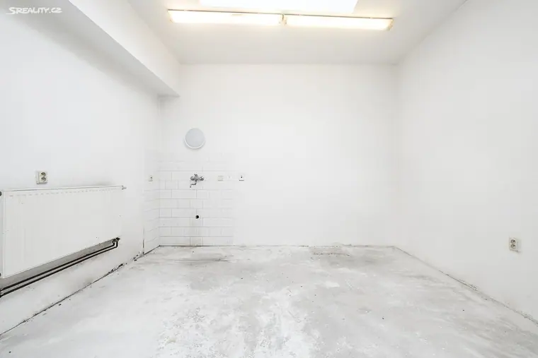 Prodej kanceláře 179 m² Brno-Tuřany – fotka 5