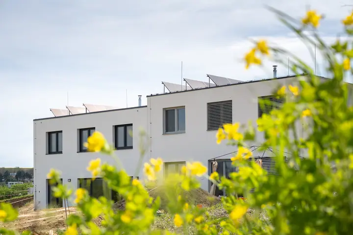 Prodej rozestavěného rodinného domu Rašovice